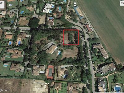 Plot in Sotogrande Costa, Sotogrande