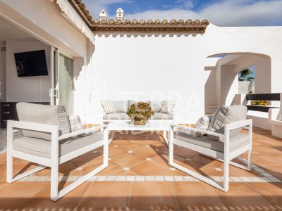 Duplex Penthouse in Marina Puente Romano, Marbella