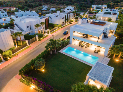 Villa in Nueva Andalucia, Marbella