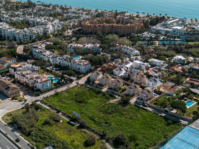 Plot in Cancelada, Estepona