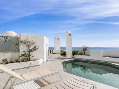 Duplex Penthouse in Marbella Golden Mile, Marbella