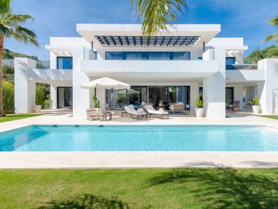 Villa in Nueva Andalucia, Marbella