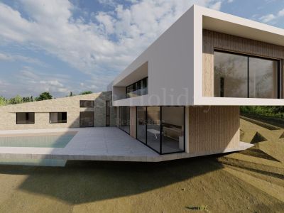 Plot in Puerto del Almendro, Benahavis