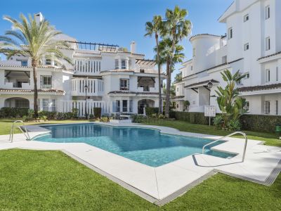 Penthouse in Los Naranjos, Marbella