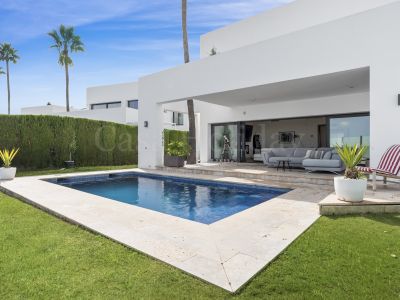 Casa en Atalaya Fairways, Benahavis