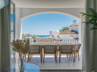 Apartamento en Altos de La Quinta, Benahavis