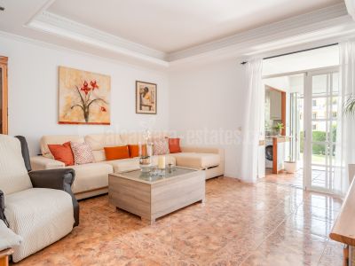 Apartamento Planta Baja en Nueva Andalucia, Marbella