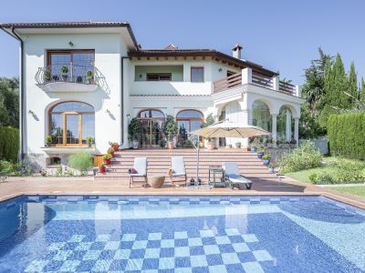 Villa in El Rosario, Marbella