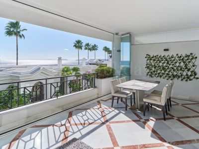 Apartamento en Doncella Beach, Estepona