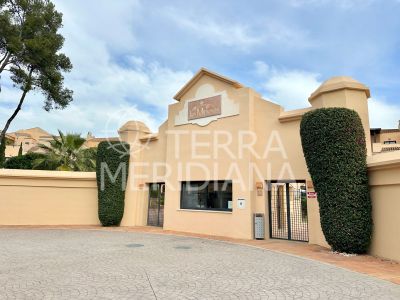 Apartment in Las Mimosas, Marbella