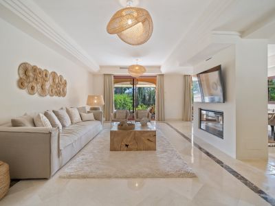 Semi Detached Villa in Marbella - Puerto Banus, Marbella