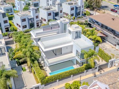 Villa en Marbella Golden Mile, Marbella