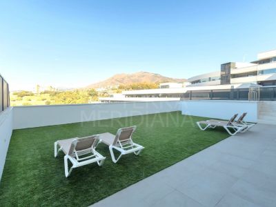 Flat in Avda de Andalucia - Sierra de Estepona, Estepona