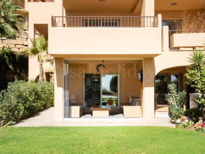 Ground Floor Apartment in Hacienda del Señorio de Cifuentes, Benahavis
