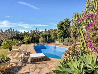 Villa in Atalaya Golf, Estepona