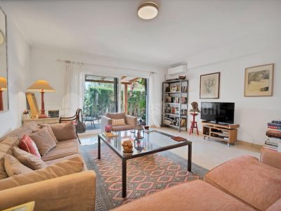 Semi Detached House in Nagüeles, Marbella