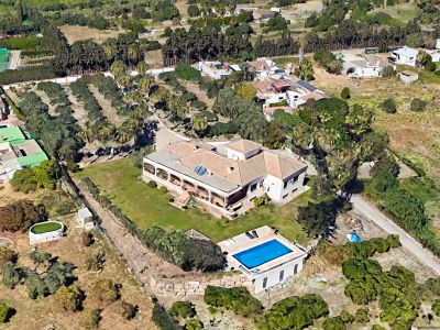 Casa en El Padron, Estepona