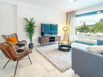 Apartment in Las Mesas, Estepona
