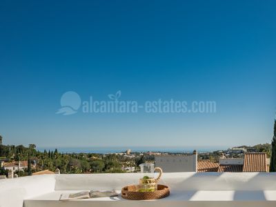 Duplex Penthouse in Los Naranjos Golf, Marbella