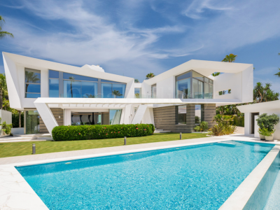 Villa en Los Monteros Playa, Marbella