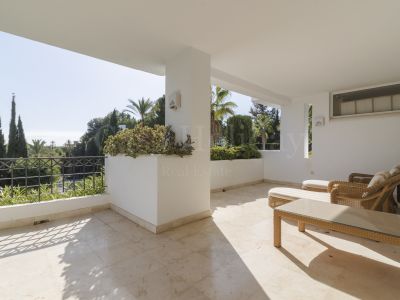 Apartamento Planta Baja en Rio Real, Marbella
