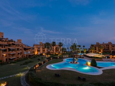 Apartment in Los Granados del Mar, Estepona