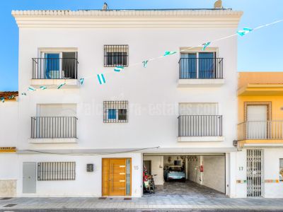 Edificio en Cortijo Blanco, San Pedro de Alcantara