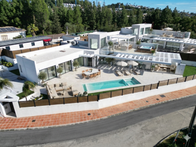 Villa in El Chaparral, Mijas Costa