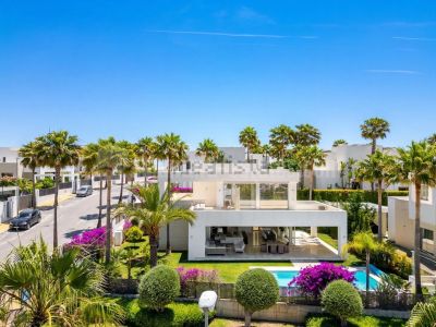 Villa en Rio Real, Marbella