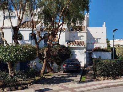 Adosado en Nueva Andalucia, Marbella