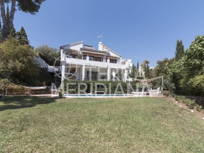 Villa in El Rosario, Marbella
