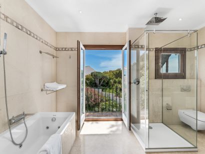 Apartment for rent in Puente Romano, Marbella Golden Mile