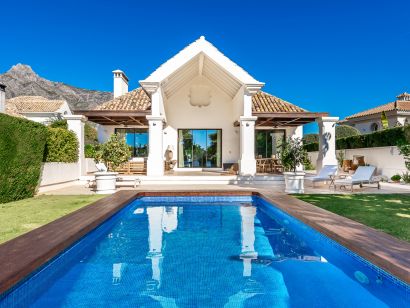 Villa a la venta en Las Lomas del Marbella Club, Marbella Golden Mile