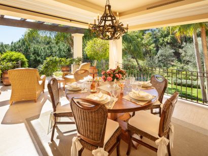 Villa for sale in Marbella Golden Mile
