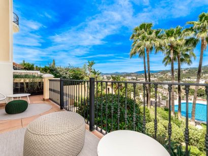 Apartment for sale in La Quinta, Benahavis