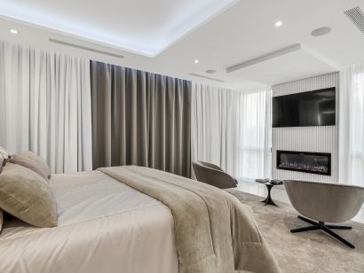 Villa for sale in Elviria, Marbella East