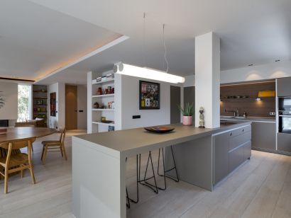 Villa for sale in Nueva Andalucia, Marbella