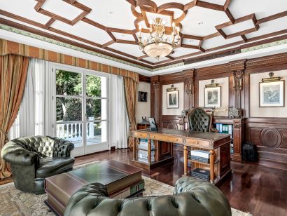Villa for sale in Nagüeles, Marbella Golden Mile