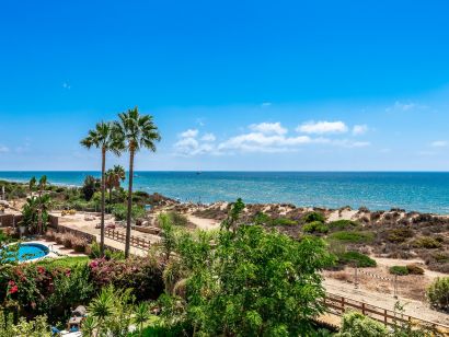 Town House for sale in Bahia de Marbella, Marbella East