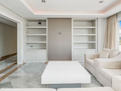 Apartamento a la venta en Beach Side Golden Mile, Marbella Golden Mile