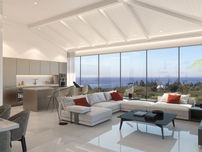 Penthouse for sale in Rio Real, Marbella East