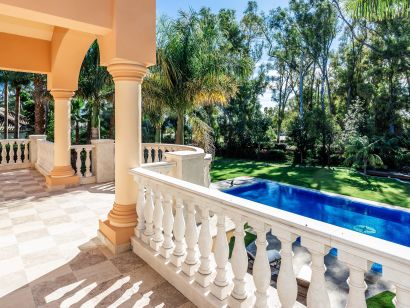 Villa for sale in Guadalmina Baja, San Pedro de Alcantara