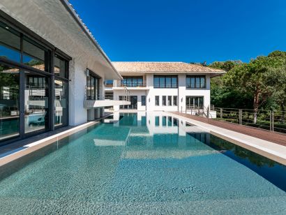 Villa for sale in La Zagaleta, Benahavis