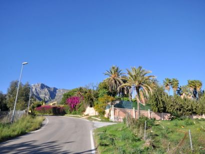 Plot for sale in Cascada de Camojan, Marbella Golden Mile