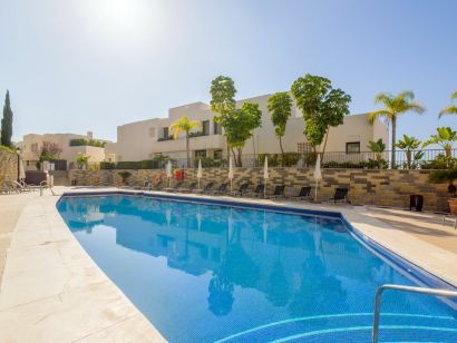 Apartment for sale in Los Altos de los Monteros, Marbella East