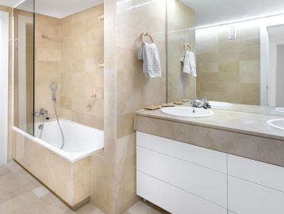 Apartment for sale in Rio Real, Marbella East