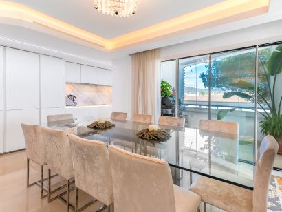 Apartment for sale in Rio Real, Marbella East