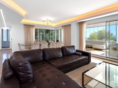 Apartment for sale in Rio Real, Marbella East