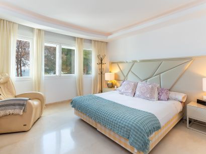 Apartment for sale in Rio Real, Marbella East