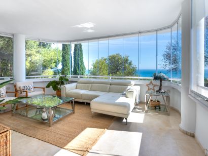 Apartment for sale in Rio Real, Marbella East